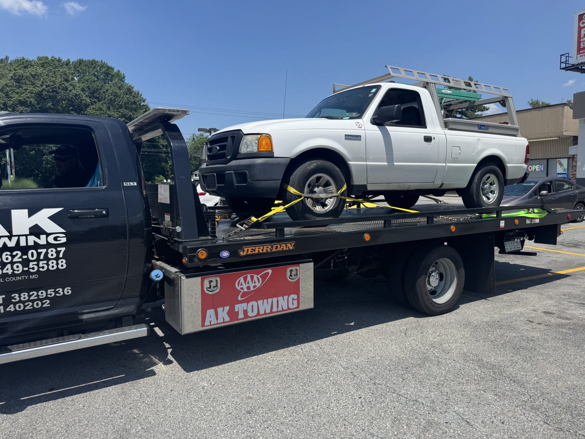 24 Hours Towing Car Carrier Transporting (4)